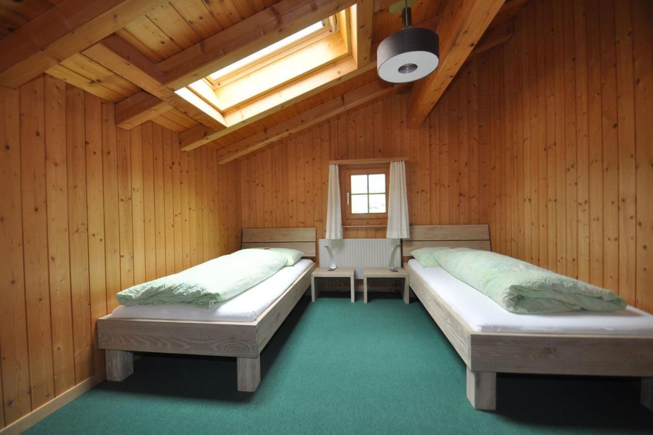 Ferienwohnungen Hotel Alpina Adelboden Exterior photo
